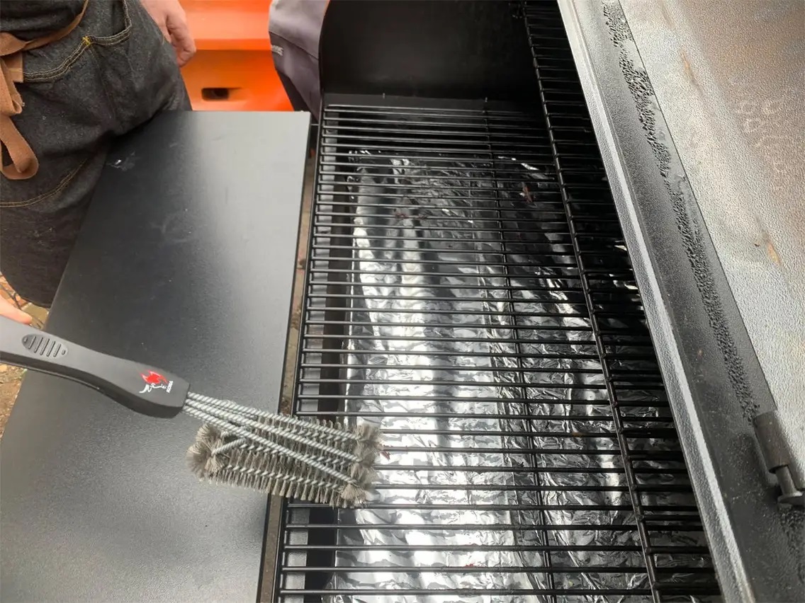 How To Choose The Best Barbeque Brushes